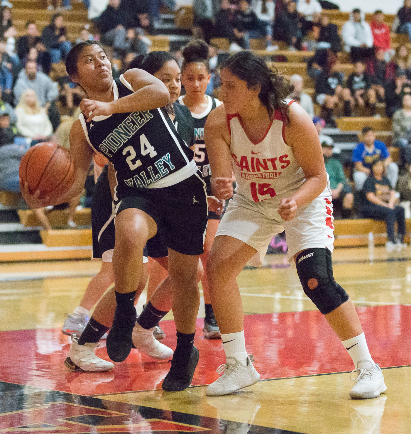 111519 PV SM Girls basketball 05.jpg